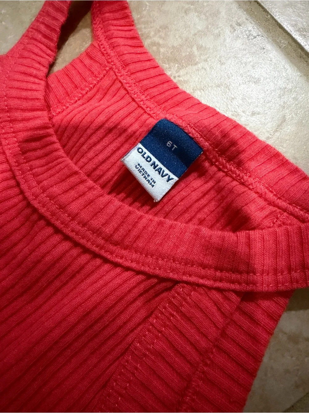 Old Navy Hot Pink Ribbed Tank with Daisy Patch
